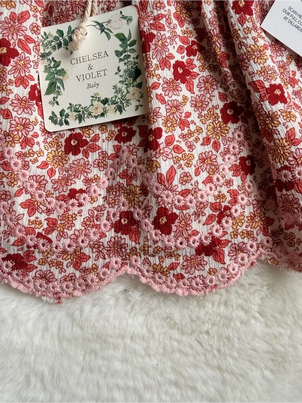 Chelsea & Violet Red and Pink Floral Scalloped Hem Skater Skirt